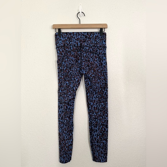 Lululemon Fast and Free High Rise Tight 25" Ankle Leggings Leopard Camo Blue 6 - Picture 5 of 9